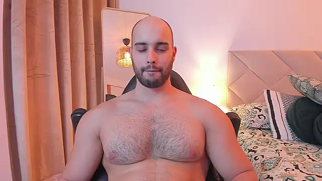 Snapshot of Chris_Alzate chatting on September 28, 2025, 11:10 pm Chris Alzate online show from September 28, 2025, 11:10 pm