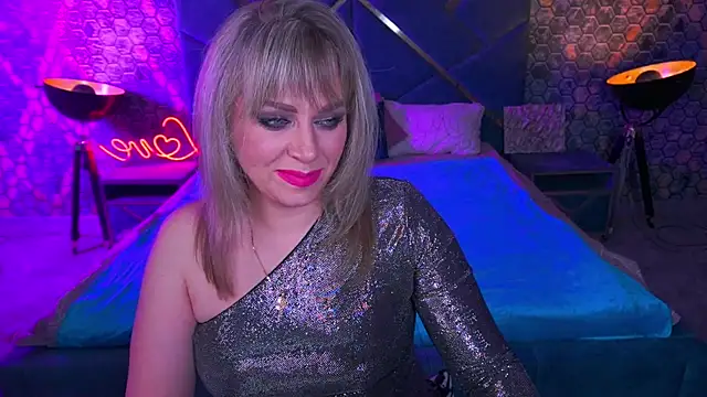 Snapshot of CandyLadyyy chatting on February 7, 2026, 9:51 pm CandyLadyyy online show from February 7, 2026, 9:51 pm