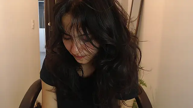 Snapshot of Asaray_T chatting on May 7, 2026, 12:38 am Asaray T online show from May 7, 2026, 12:38 am