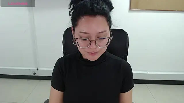 jenn cg online show from March 16, 2026, 11:20 pm