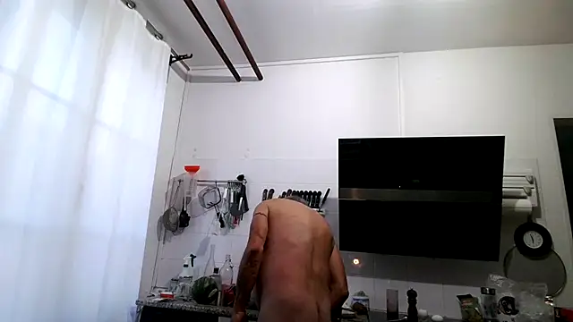 Snapshot of Berg_Boy chatting on July 8, 2026, 3:55 am Berg Boy online show from July 8, 2026, 3:55 am