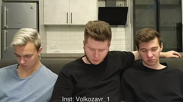 boys sobolisha online show from October 5, 2025, 6:50 pm