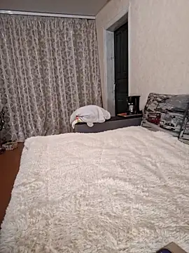 Snapshot of my_Kazka chatting on December 16, 2025, 4:12 pm my Kazka online show from December 16, 2025, 4:12 pm