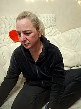 Snapshot of my_Kazka chatting on February 2, 2026, 4:17 pm my Kazka online show from February 2, 2026, 4:17 pm