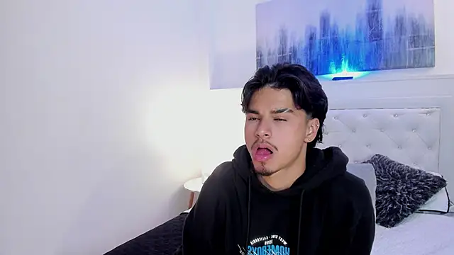 MathewAdams online show from September 16, 2025, 6:31 pm