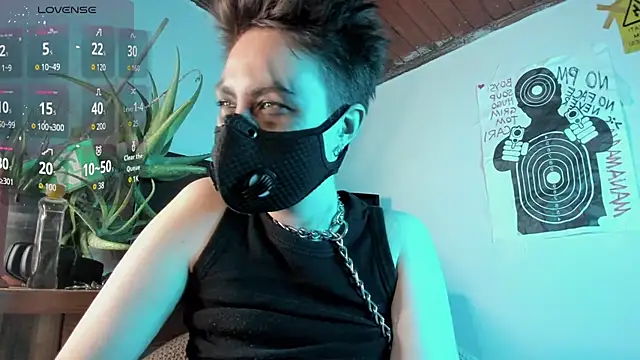 cos operator online show from September 29, 2025, 6:57 pm