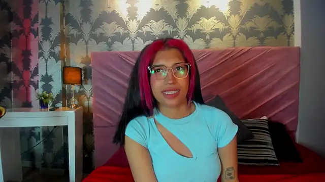 Karin Ks online show from December 20, 2025, 3:13 am