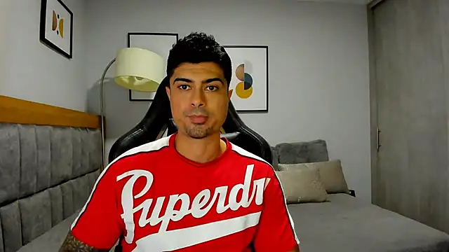 Dante Storm online show from October 31, 2025, 1:39 am