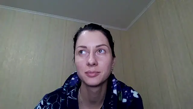 Snapshot of _Black-Panther_ chatting on September 23, 2025, 4:32 pm  Black-Panther  online show from September 23, 2025, 4:32 pm