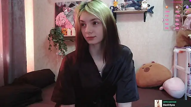 mavis li online show from October 19, 2025, 3:18 am