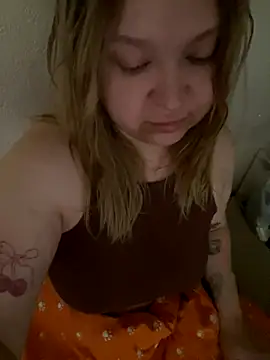 Snapshot of IMHORNYWET chatting on October 12, 2025, 6:45 am IMHORNYWET online show from October 12, 2025, 6:45 am