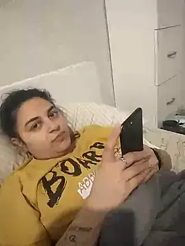 Snapshot of Veramaia chatting on March 14, 2025, 1:57 pm Veramaia online show from March 14, 2025, 1:57 pm