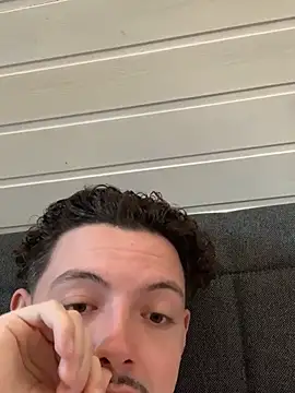 Sabo01 online show from March 19, 2025, 3:08 pm