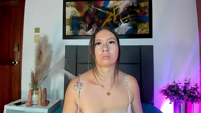 BeckyVidal online show from December 16, 2025, 5:51 pm