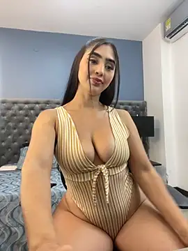 ChloeLambert online show from October 7, 2025, 11:46 pm