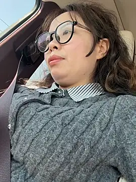 aa520uv online show from March 11, 2026, 5:57 am