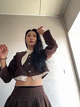 linger-23 online show from March 14, 2026, 5:35 am