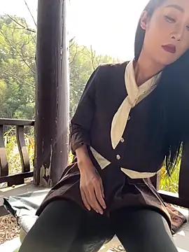 linger-23 online show from March 15, 2026, 5:46 am