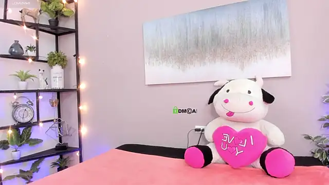 SammyDesire 10 online show from November 12, 2025, 7:24 pm