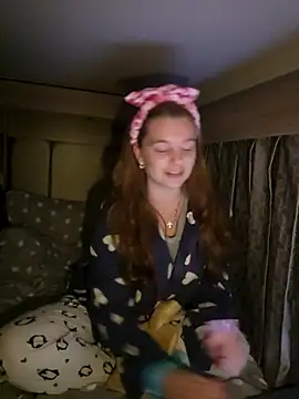 Amesthyst destiny online show from December 4, 2025, 2:32 am