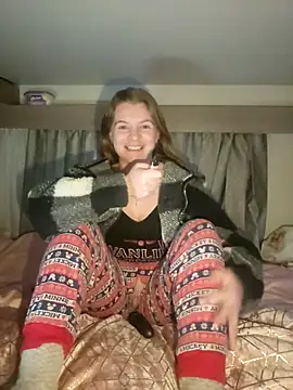 Snapshot of Amesthyst_destiny chatting on February 19, 2026, 12:45 pm Amesthyst destiny online show from February 19, 2026, 12:45 pm