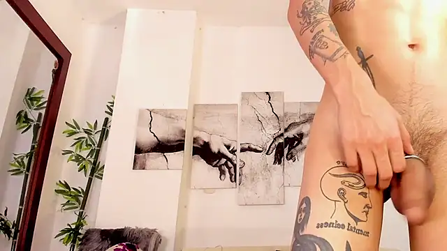 Giotrashy online show from March 23, 2026, 8:35 pm