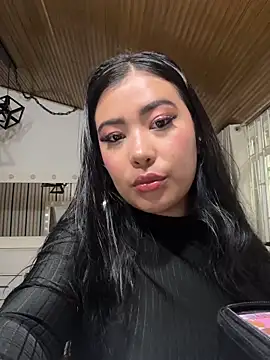 alice kingsley  online show from April 4, 2026, 8:39 pm