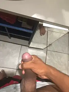 Andreizinho34 online show from February 15, 2026, 4:20 am