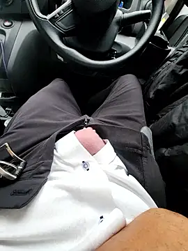 Snapshot of ikeike-kun chatting on March 26, 2026, 8:09 am ikeike-kun online show from March 26, 2026, 8:09 am