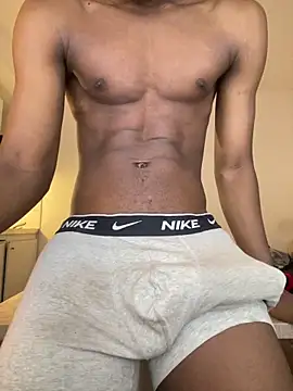 Renoirmonter online show from March 19, 2026, 5:17 pm