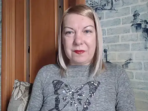 Lillia Ray online show from February 8, 2026, 9:23 am