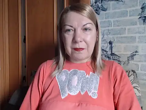 Lillia Ray online show from February 16, 2026, 8:21 am