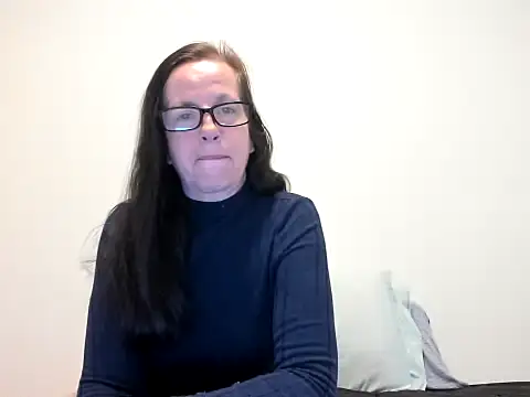 peachgoddess online show from March 11, 2026, 1:06 pm