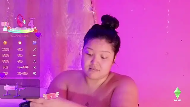 DianaGom online show from February 13, 2026, 12:45 pm