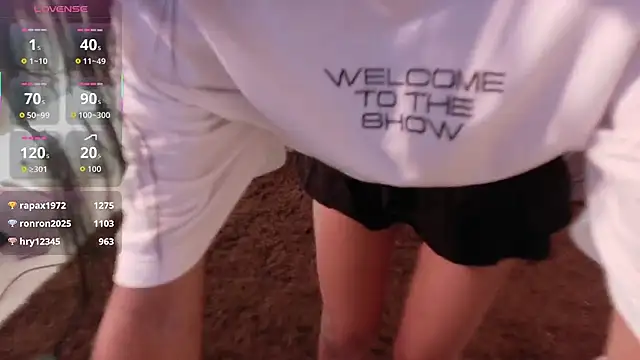 YuliethPetite online show from November 4, 2025, 12:43 am