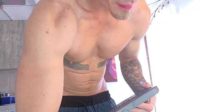 Ryannblue07 online show from November 16, 2025, 6:13 pm