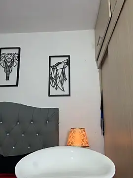 Maximiliano ford online show from October 28, 2025, 10:19 am