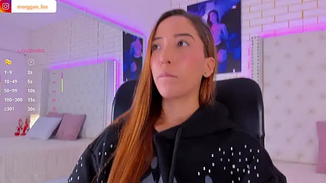 Morggan Fox  online show from April 15, 2026, 3:46 am