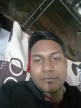 vikesh05 online show from November 18, 2025, 8:24 pm