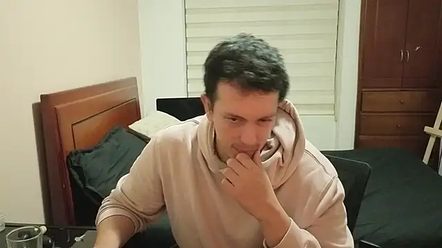 hardaftercum online show from April 13, 2026, 2:17 am