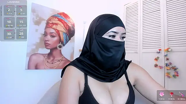 Layla arabelle online show from November 28, 2025, 8:33 pm