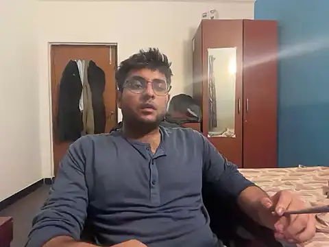 pleasantsquirrel online show from February 3, 2026, 10:26 pm