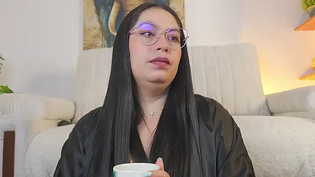 Snapshot of AliceCorner chatting on March 25, 2026, 12:00 pm AliceCorner online show from March 25, 2026, 12:00 pm