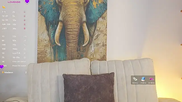 Snapshot of AliceCorner chatting on March 26, 2026, 12:11 pm AliceCorner online show from March 26, 2026, 12:11 pm