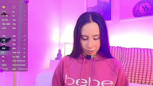 Valen ross  online show from February 26, 2026, 10:42 pm