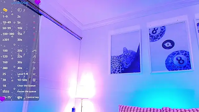 Snapshot of Valen_ross_ chatting on April 20, 2026, 9:38 pm Valen ross online show from April 20, 2026, 9:38 pm