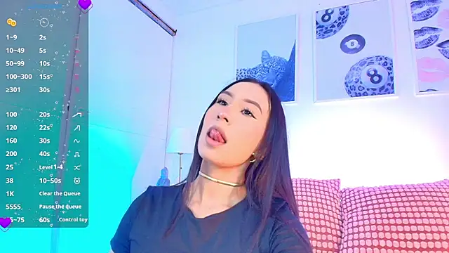 Snapshot of Valen_ross_ chatting on April 22, 2026, 9:38 pm Valen ross online show from April 22, 2026, 9:38 pm