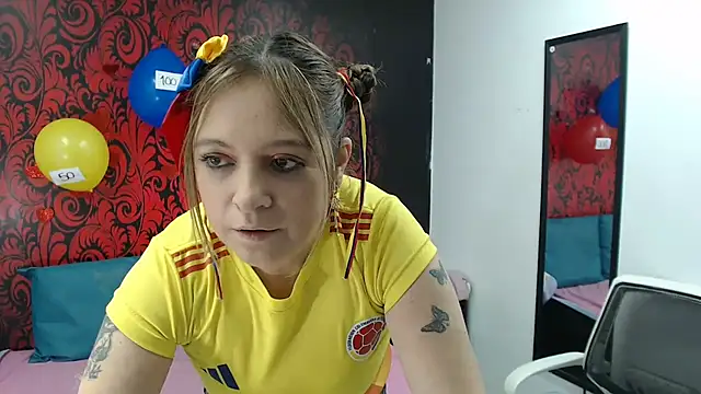 Snapshot of Samanta_SS chatting on July 7, 2026, 10:14 pm Samanta SS online show from July 7, 2026, 10:14 pm