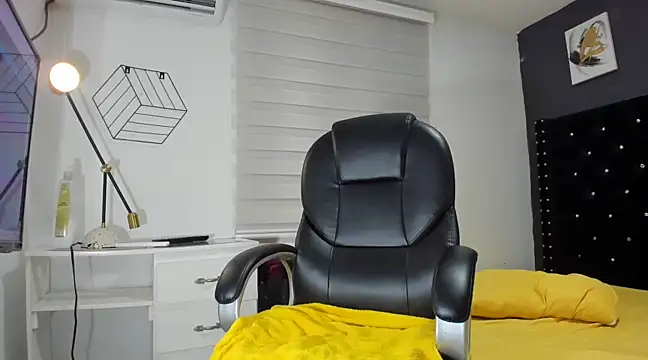 ethan dalton  online show from March 16, 2025, 4:52 am