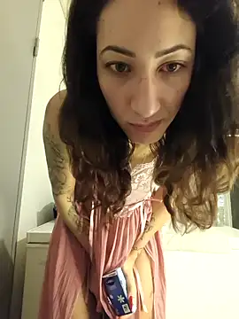 Snapshot of meletalex chatting on February 7, 2026, 2:15 am meletalex online show from February 7, 2026, 2:15 am